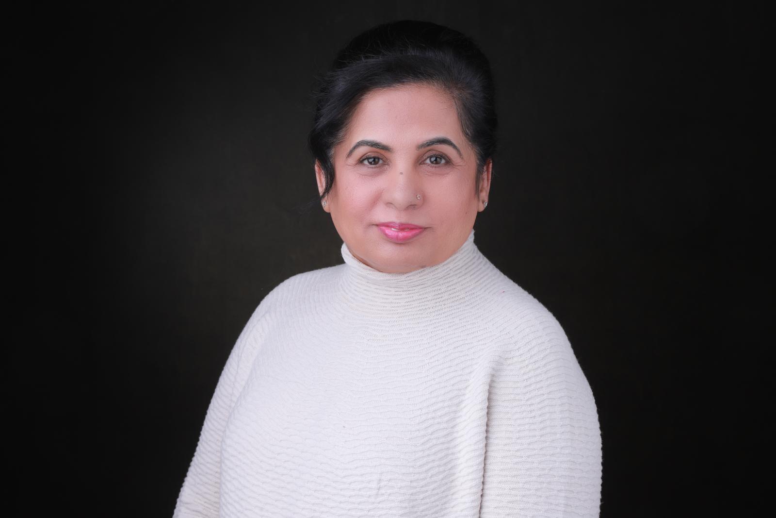 Dr. Seema Datta. Keyajee Ayurvedic Clinic